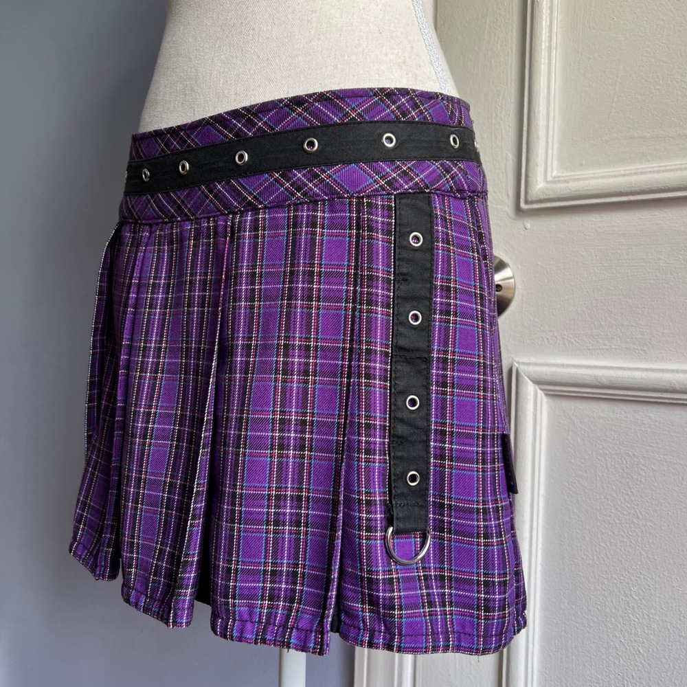 Y2K Vintage TRIPP Micro Mini Skirt Purple Plaid Pleated Reversible Metal Size XS - Picture 4 of 11